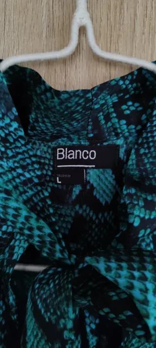 Blusa halter turquesa · Blanco · L · Mujer (nueva)