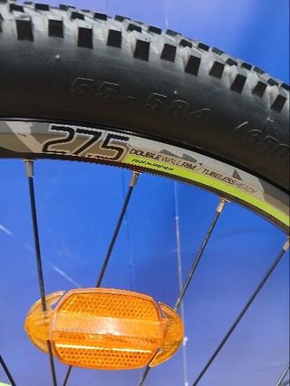 Bicicleta eléctrica de montaña 27,5" Rockrider Ebike ST 520