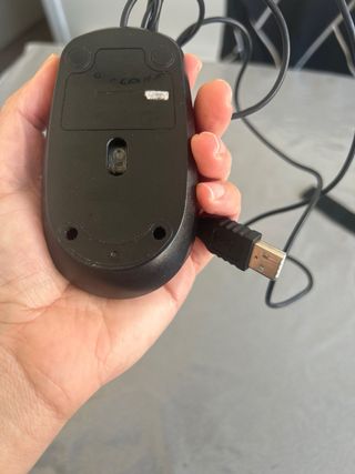 Ratón de ordenador con cable