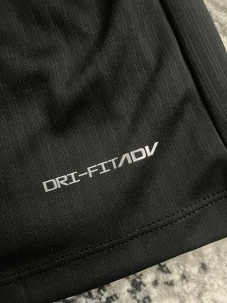 Felpa Liverpool Nike Uomo Nero Rossa