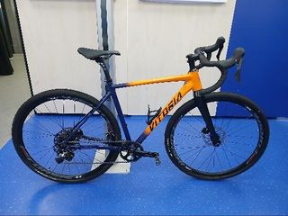 victoria nyxtralight Explorer 54 gravel