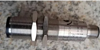 Sensor Pepperl+Fuchs OBT200-18GM60-E5-V1