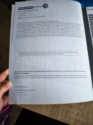 Libros inglés 1 ESO Think Ahead