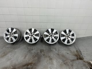 Llantas Seat 16 5x112 con tapas