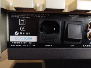 Reproductor CD Quad 99CDP-2 Plata