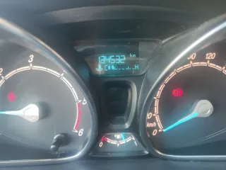 Ford Fiesta 2017  135000KM