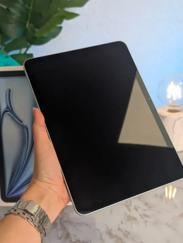 iPad Air Apple M2 100% funzionale