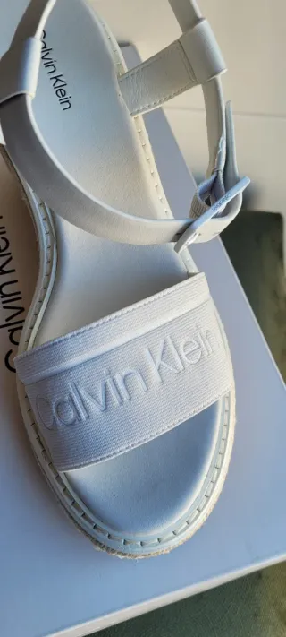 Sandalias cuña Calvin Klein Talla 39