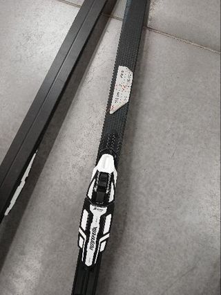 Esquí fondo skating 550 arqueo HARD adulto + Fijación