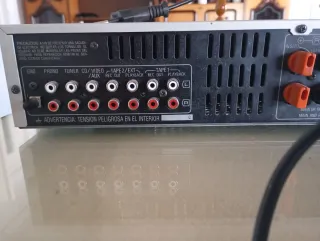 Amplificador Technics SU-Z400 Plata