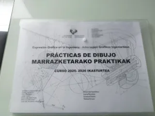 Hojas de Dibujo Técnico de 1° de Ingeniería