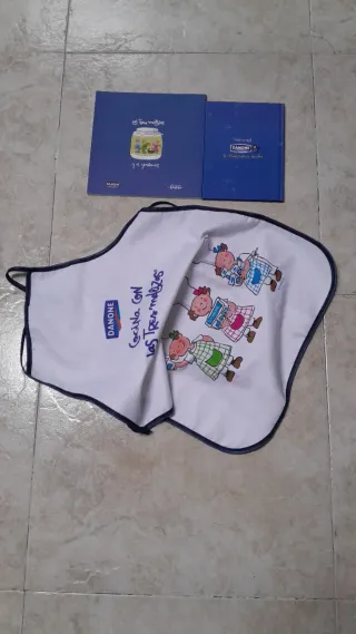 Lote Las Tres Mellizas: Delantal y Libros