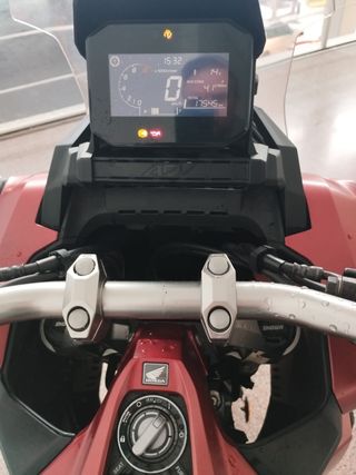 Honda ADV 350 2023 Roja