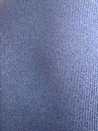 Vestido largo azul marino con volantes