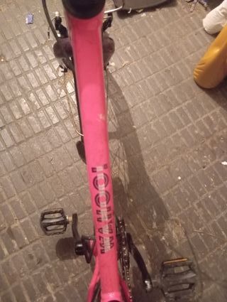 Bicicleta Trek 24 rosa 611332555 solo persona.