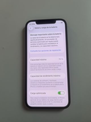 iPhone 12 color negro