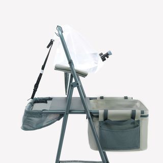 Fregadero portátil de camping con depósito de aguas