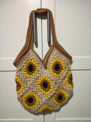 Bolso crochet forrado flores.hecho a mano