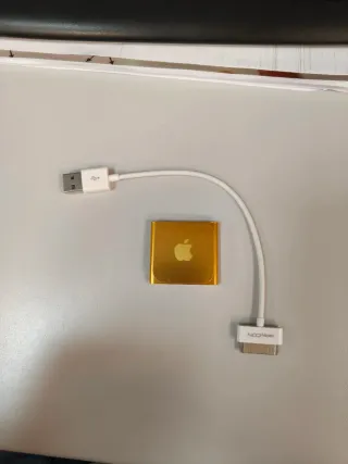 iPod Nano 6ª Gen Dorado 8GB