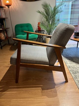 Poltrona Ekenaset Ikea in tessuto e legno