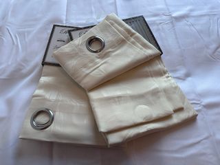 2 Tende Laguna Coprente 130x280 Panna Lucido