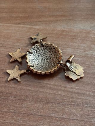Pendientes vintage dorados con estrellas (clip)
