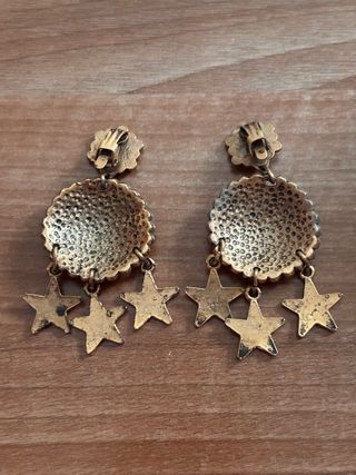 Pendientes vintage dorados con estrellas (clip)