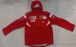 Chaqueta Ferrari F1 Puma Roja