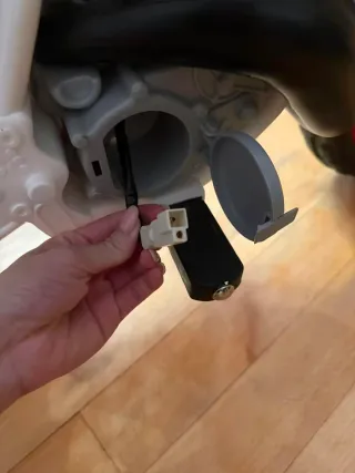 Moto eléctrica infantil 3-4 años