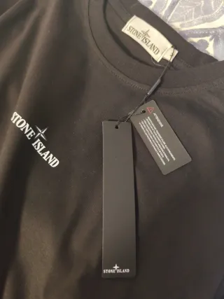 Camiseta Stone Island Negra