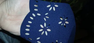 Vestido azul con filos calado