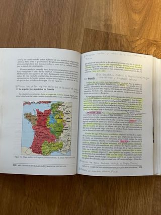 Arte Cristiano y Arte Islamico en Epoca Medieval