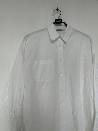 Conjunto Stradivarius camisa y falda flores