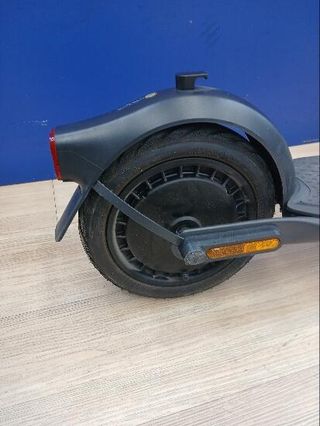 Patinete eléctrico Ninebot F2 Pro E II powered by Segway