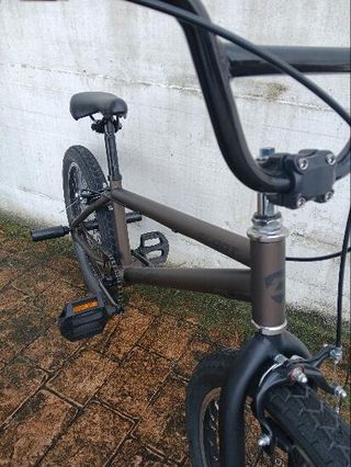Bicicleta BMX COOLT LEVEL MARRON