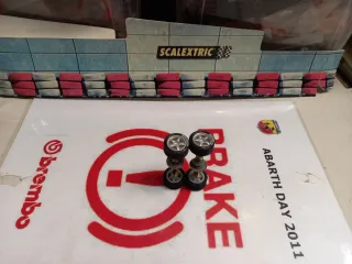 Ejes Scalextric Seat Córdoba Nuevos