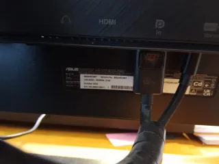 Monitor Asus Táctil Negro