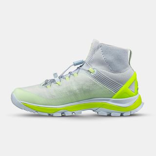 Zapatillas ultra ligeras de montaña y trekking Mujer