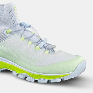 Zapatillas ultra ligeras de montaña y trekking Mujer