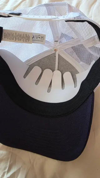 Gorra Quiksilver Azul y Blanca