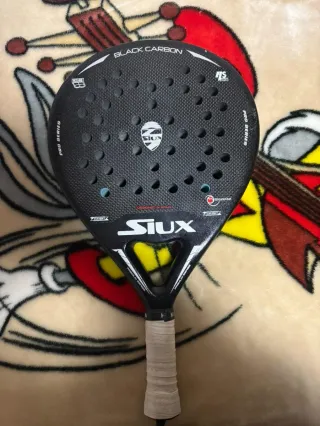 Pala de pádel Siux Black Carbon Pro Series