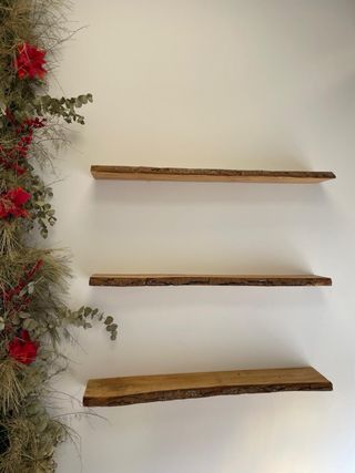 Estantería rústica de madera Precio por unidad