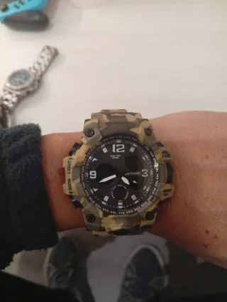 Reloj Deportivo Camuflaje WR50M