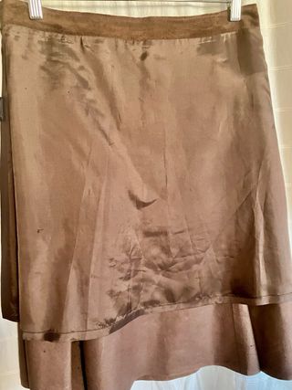 Falda ante marrón T42 con cinturón