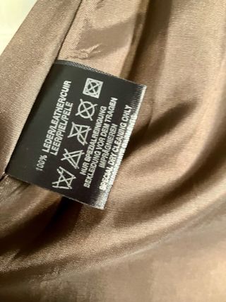 Falda ante marrón T42 con cinturón