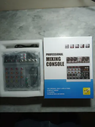 Mixer audio 4/5 canali Nuovo!