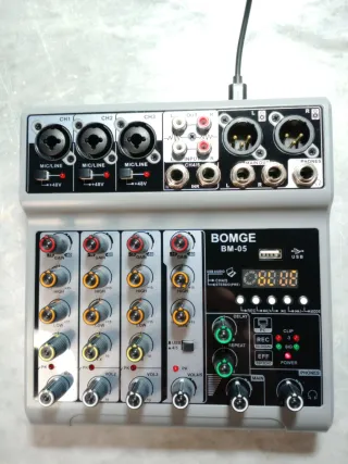 Mixer audio 4/5 canali Nuovo!