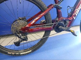 Bicicleta Eléctrica de Montaña Doble suspensión Lapierre