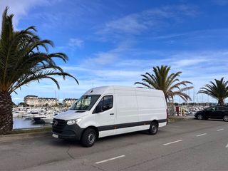 Mercedes-Benz Sprinter 2023 317 L3H2 Largo 170 CV