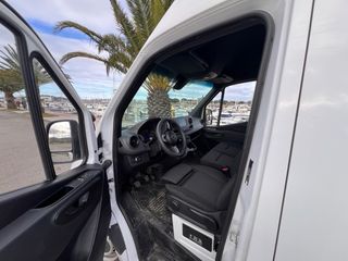Mercedes-Benz Sprinter 2023 317 L3H2 Largo 170 CV
